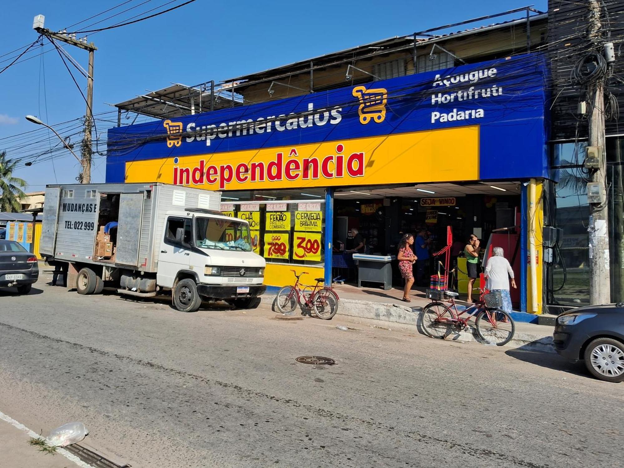 Cabo Frio, Pe Na Areia Exterior foto